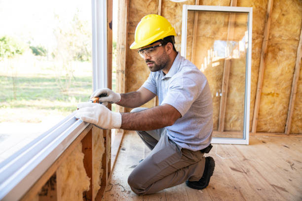 Best Insulation Removal  in Navassa, NC